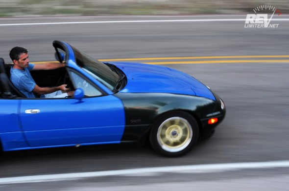 Did I mention that Flipper got THE best panning shots out of all 3 cars?