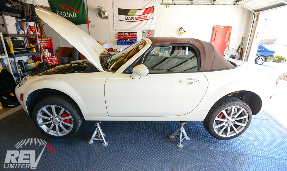 How to adjust the bonnet latch in an MX5 NC? - Body, Interior & Styling -  MX-5 Owners Club Forum