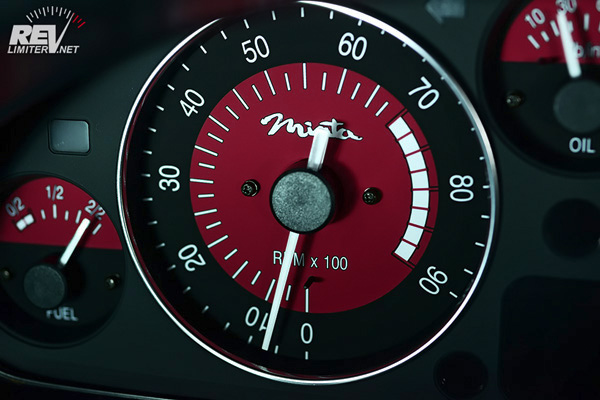 revlimiter Gauges - Version Spyder