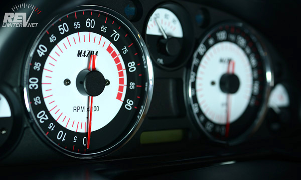 revlimiter Gauges - Version Spyder