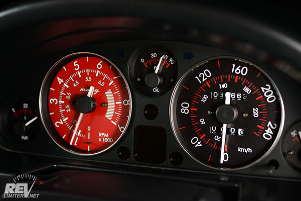 revlimiter Gauges - Modified Warbird