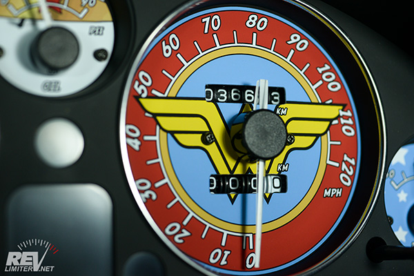 revlimiter Gauges - wonder woman